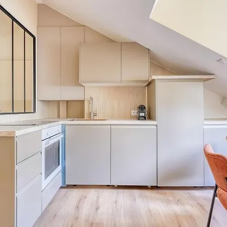 4D. Appart#2Pers#1Chambre#Commerce#Paris 15#Ac * Parijs