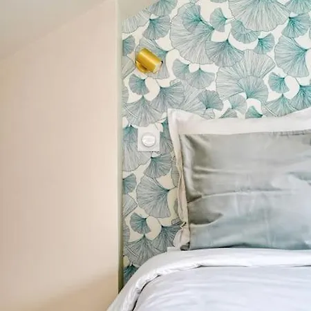 Apartment 4d#appart 4pers # 1 # Commerce # 15#ac Paris