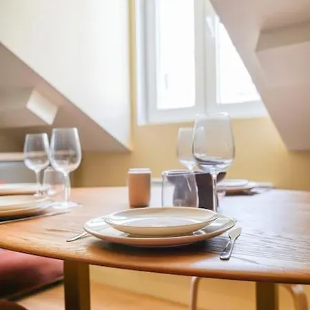 Apartment 4d#appart 4pers # 1 # Commerce # 15#ac