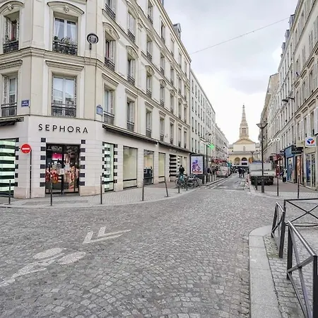 4d#appart 4pers # 1 # Commerce # 15#ac Apartment